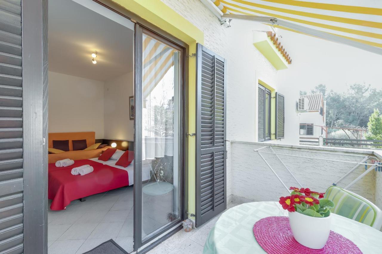 Apartment House Matosevic Porec Esterno foto