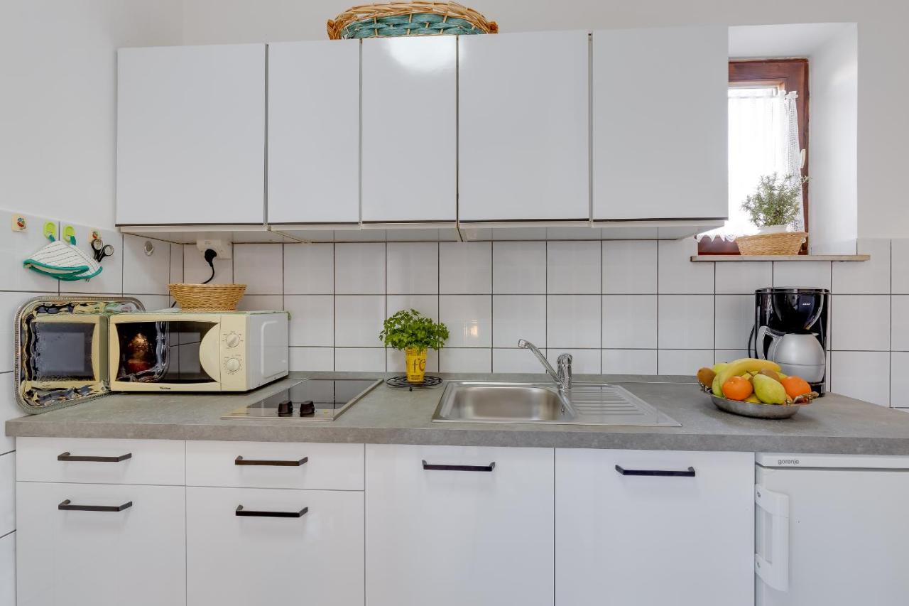 Apartment House Matosevic Porec Esterno foto