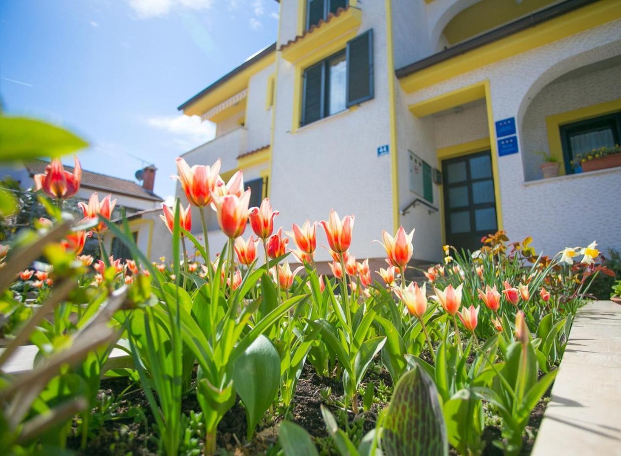 Apartment House Matosevic Porec Esterno foto